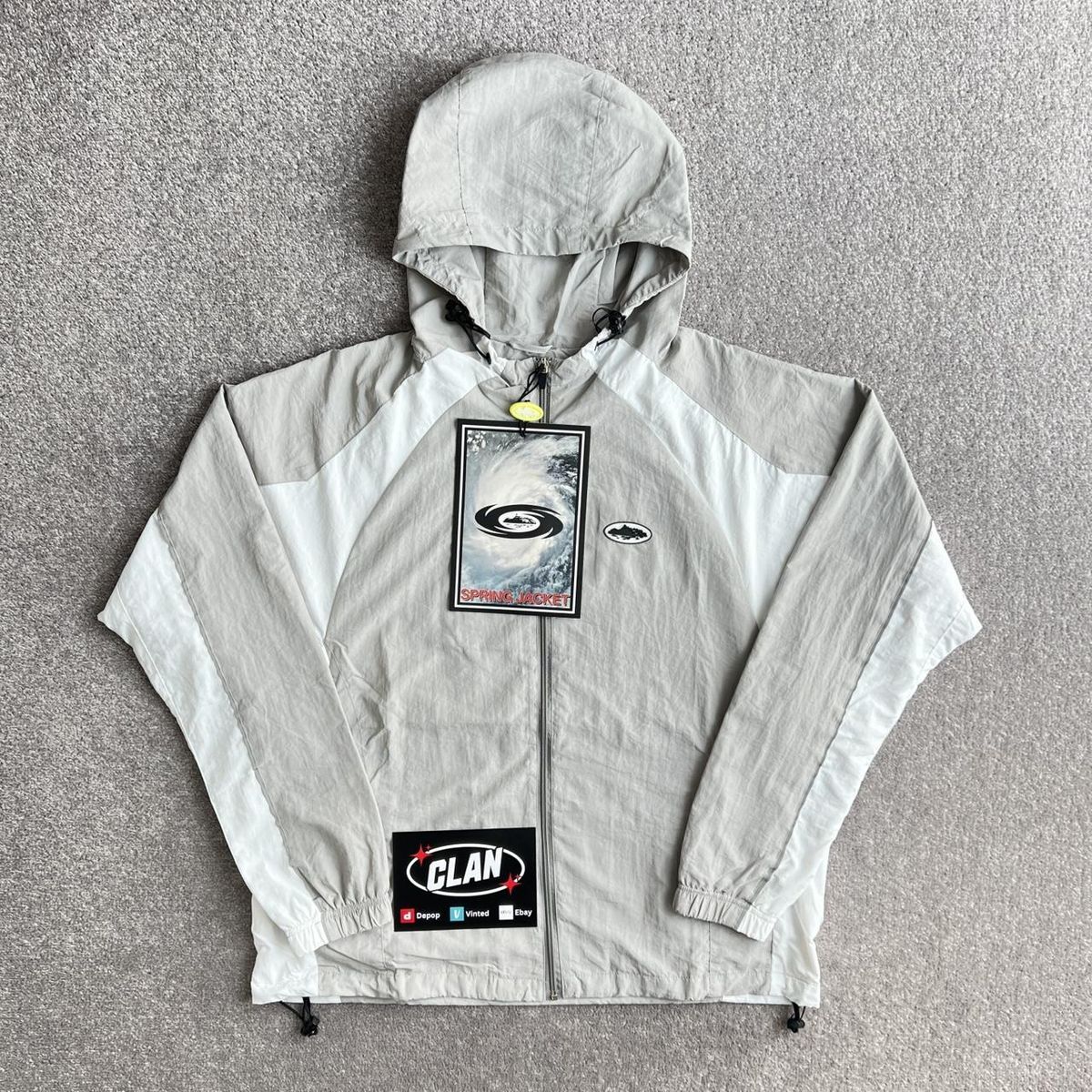Tracksuits & Jackets