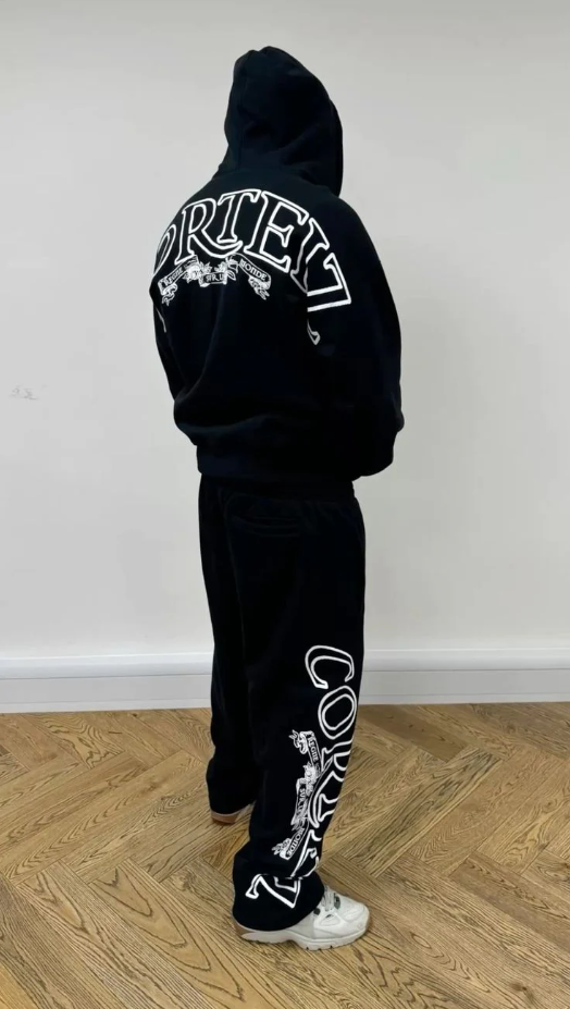 Corteiz Royale Tracksuit - Black